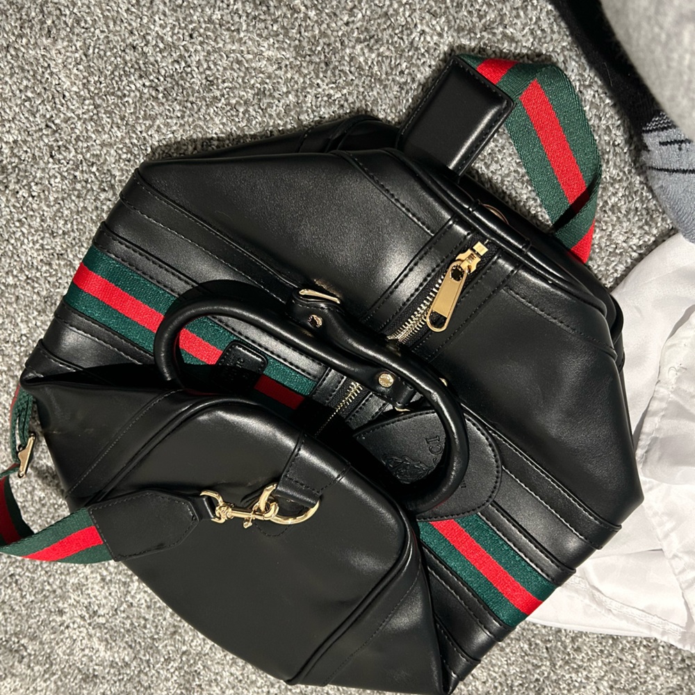 Black Boston bag